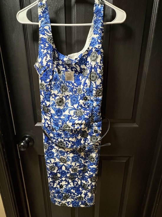 Premise Dresses & Skirts - Premise Blue and White Floral Midi Sheath Dress
